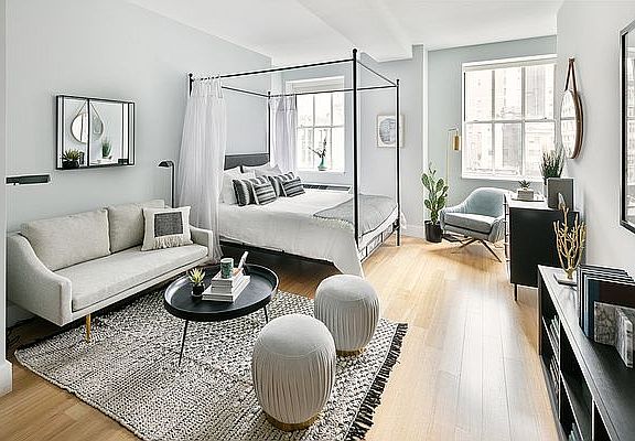 4th image of 63 Wall St APT 801
