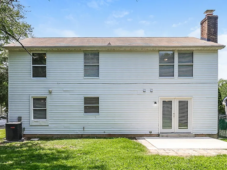 3204 Old House Cir — Photo 17