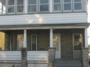 32 Manitou Ave, Poughkeepsie, NY 12603