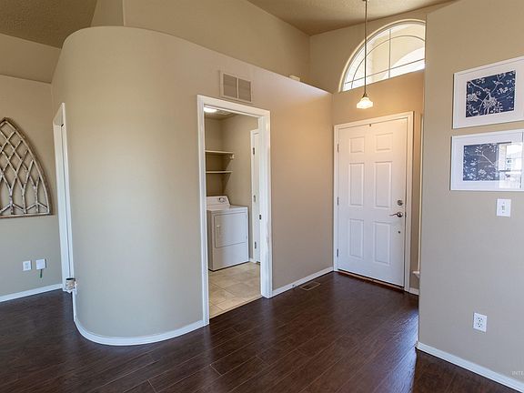 5th image of 11568 Roanoke Dr