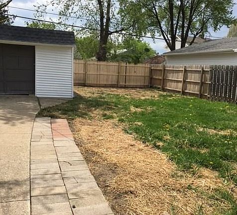 4th image of 13213 Highlandview Ave