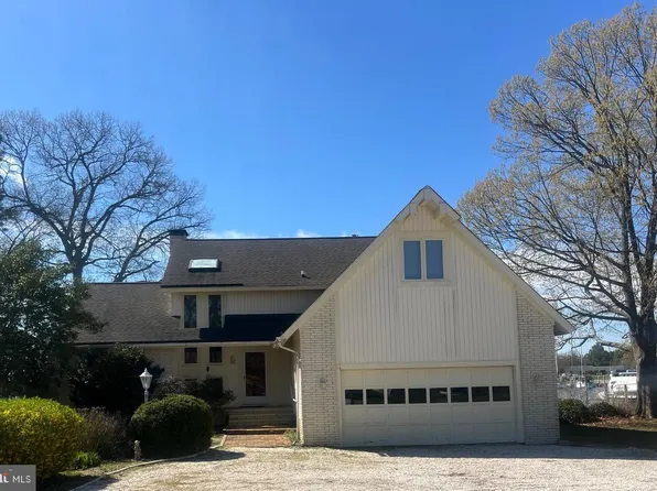 650 Skipjack Dr, Heathsville, VA 22473