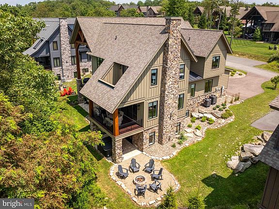 3rd image of 138 Ridge Run Rd