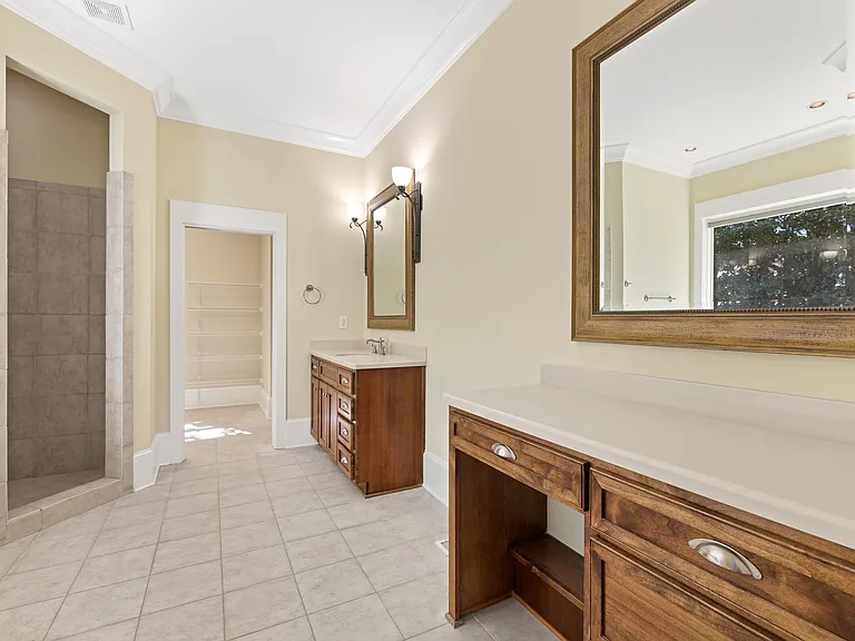 130 Iron Horse Dr — Photo 41