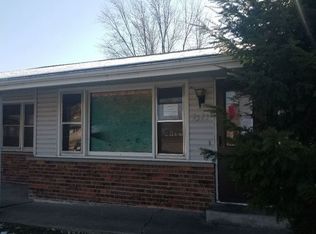 2323 Devon Ct, Loves Park, IL 61111