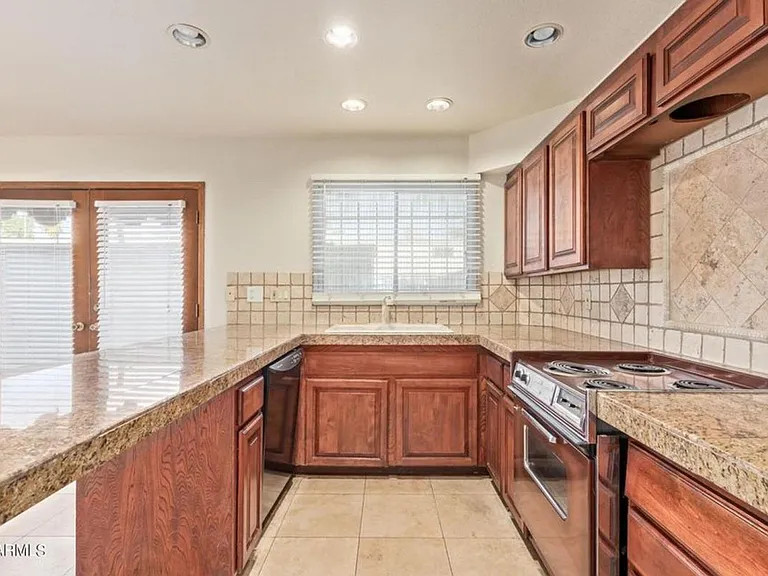 6937 E Osborn Rd #D — Photo 10