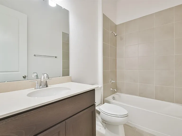 7216 Stillmeadow Grove Dr — Photo 34