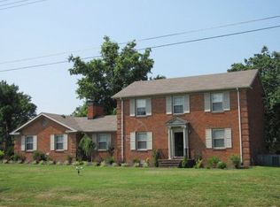 213 Andrew Dr, Hopkinsville, KY 42240