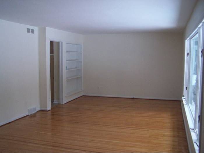 16 Trowbridge Trl, Pittsford, NY 14534 Zillow