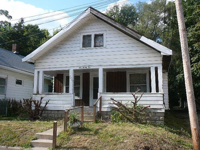 Exterior Front