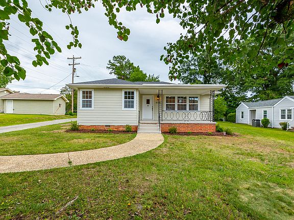 2nd image of 4105 Albemarle Ave