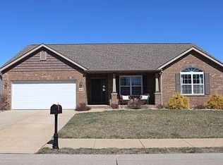 1408 Winchester Grove Ct, O'Fallon, IL 62269