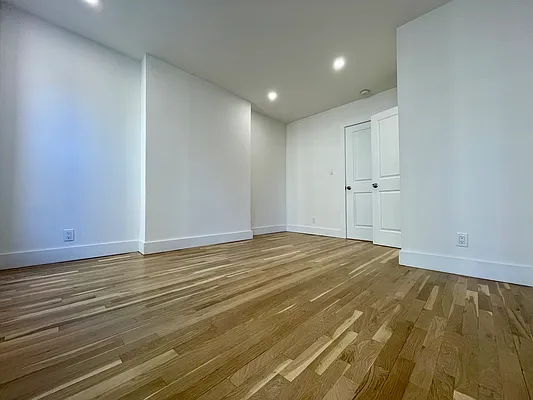 Rented by Building Equity Real Estate LLC | media 14