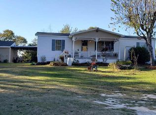 175 Southern Ln, Mc Bee, SC 29101