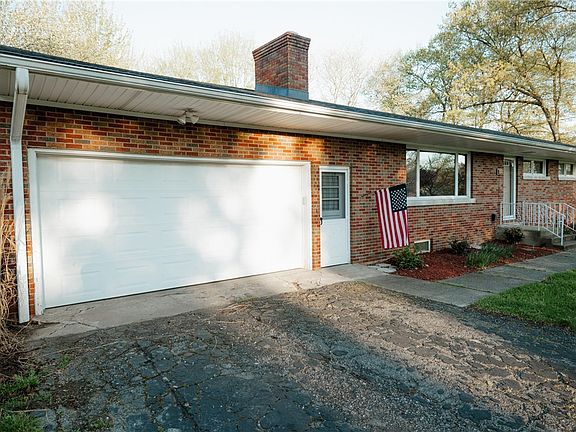 4th image of 4112 Glenn Ave