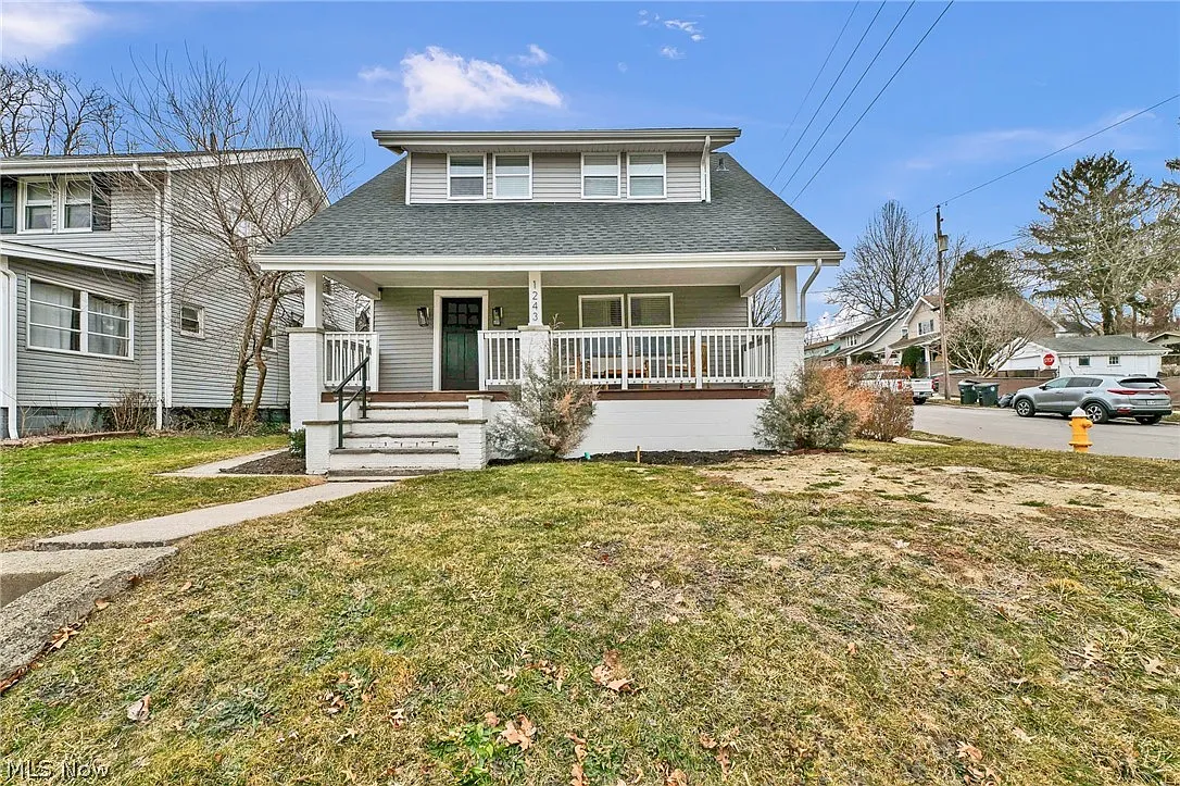 1243 Gorge Blvd photo 1