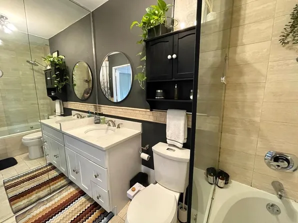 200 East 61st Street image 9 of 16