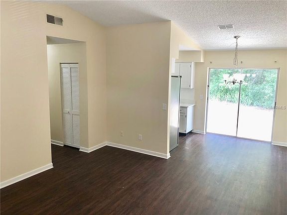 4th image of 6506 Winding Oak Dr