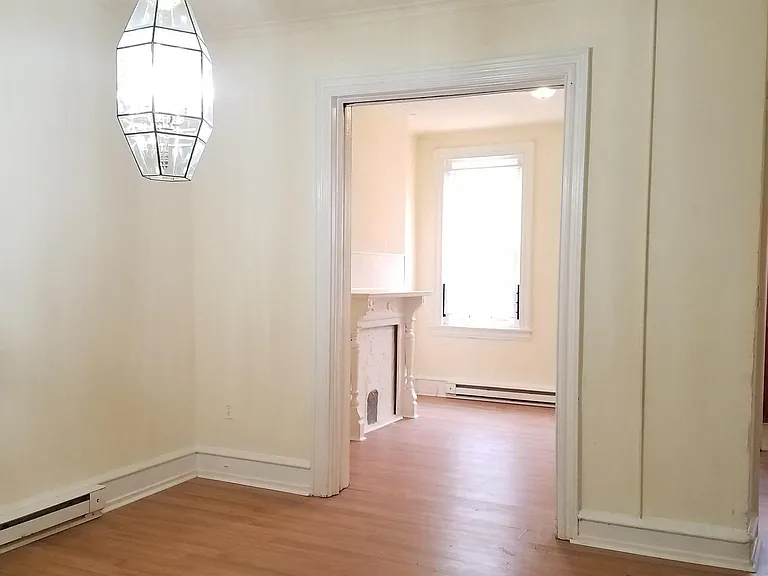 3046 Clifford St — Photo 16