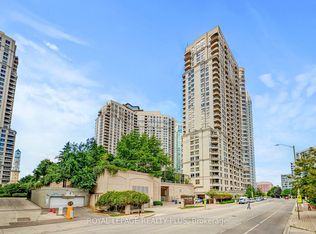 3880 Duke Of York Blvd #1611, Mississauga, ON L5B 4M7