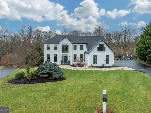 60 Jacqueline Cir, Glenmoore, PA 19343