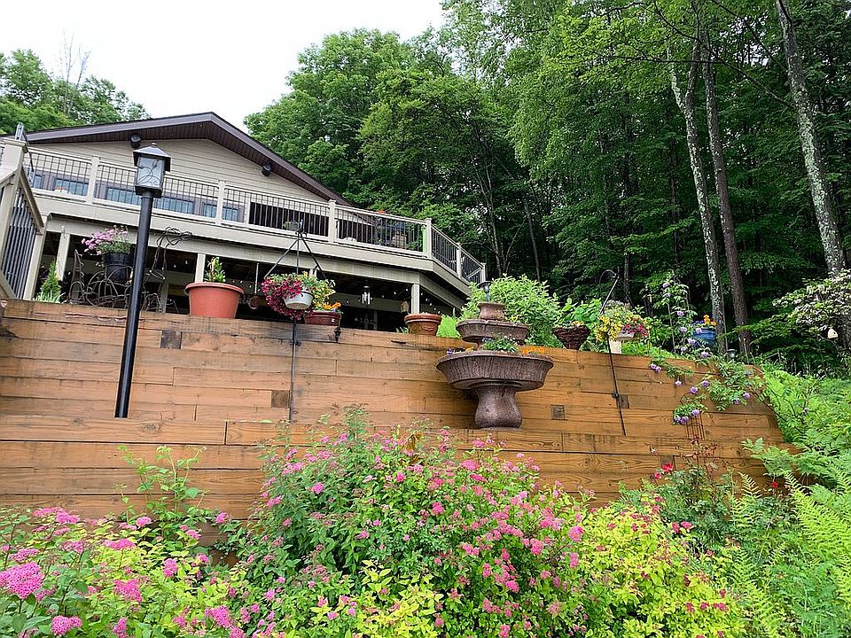1st image of 803 Lakeside Dr