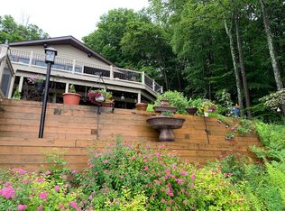 803 Lakeside Dr, Harveys Lake, PA 18618