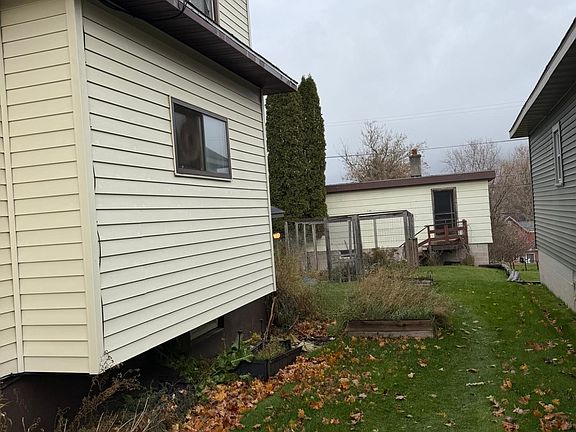 2nd image of 28 N 7th Ave