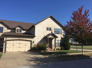 2341 W Westview St, Springfield, MO 65807