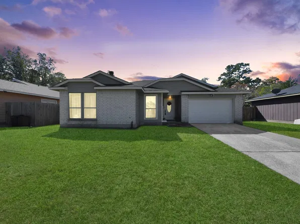 7910 Bluejay Twin Cir, Humble, TX 77396