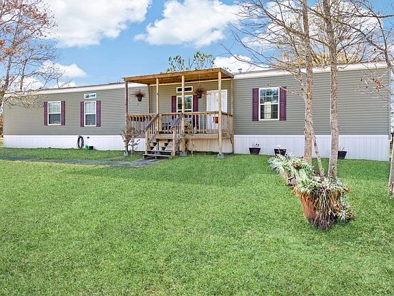 3rd image of 5635 Paradise Dr