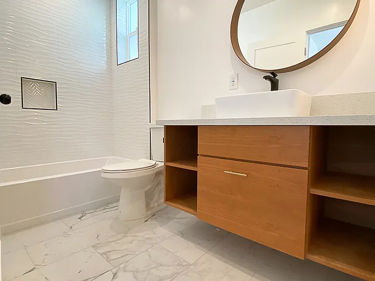 3003 S Cloverdale Ave — Photo 15