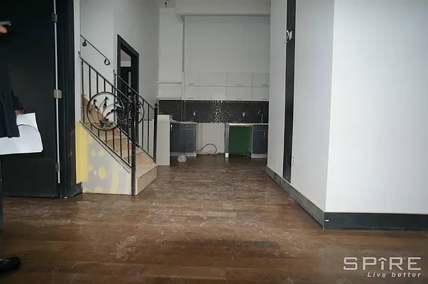 Rented by Spire Group | media 20