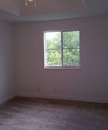 4th image of 4936 SW 30th Ter #4936