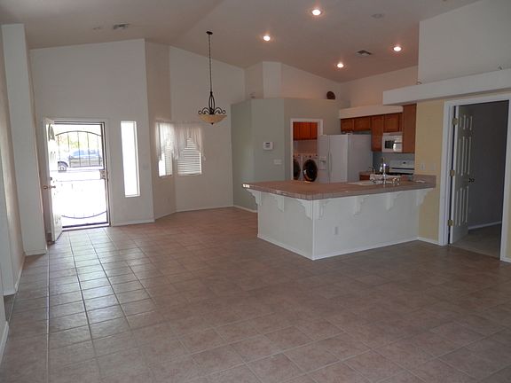 5th image of 4897 S Calle Del Media