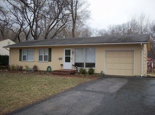 8714 Stearns St, Overland Park, KS 66214