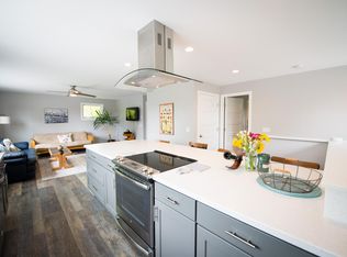 211 Augusta Rd #3, Topsham, ME 04086