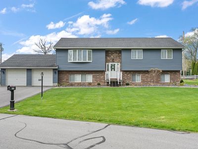 9250 Park Dr, Saint John, IN, 46373