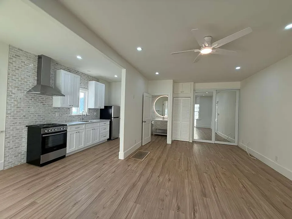 102 Argonne Ave #10