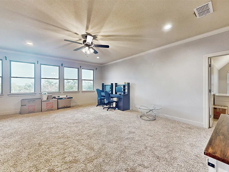 1641 Hidden Bluff Ct — Photo 25
