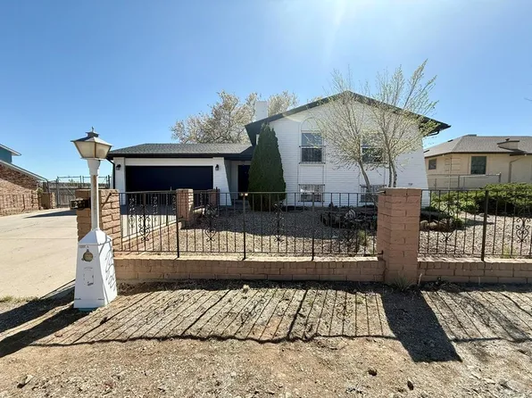 237 S Bailey Dr, Pueblo West, CO 81007