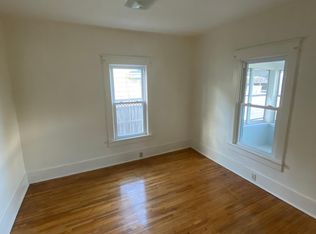 1207 N Sawyer St, Oshkosh, WI 54902