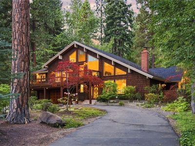 854 Lakeshore Blvd, Incline Village, NV, 89451