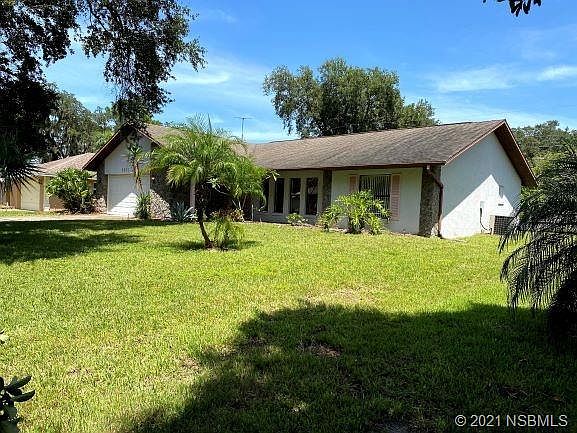 1st image of 2521 Victory Palm Dr