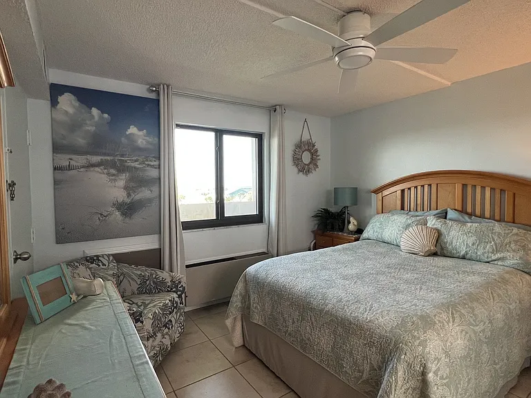 5915 Sea Ranch Dr #1 — Photo 8