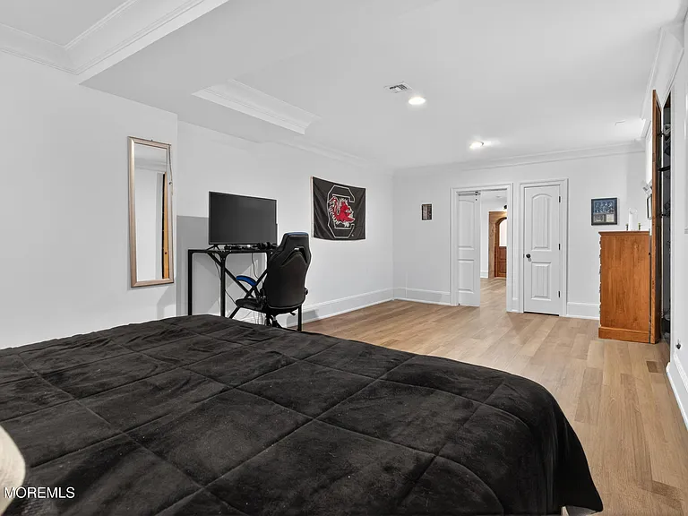 29 Lafayette St — Photo 38