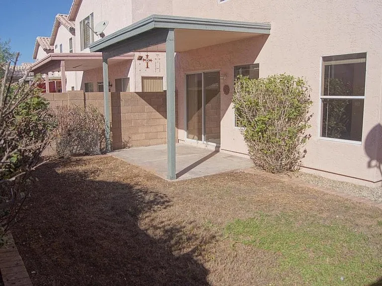 4907 W Wahalla Ln — Photo 10