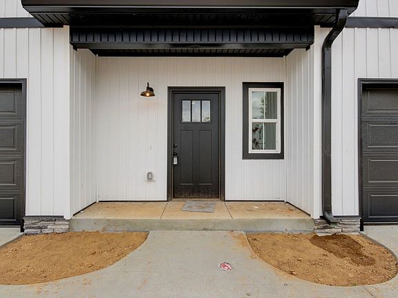 5th image of 166 Sango Dr #203