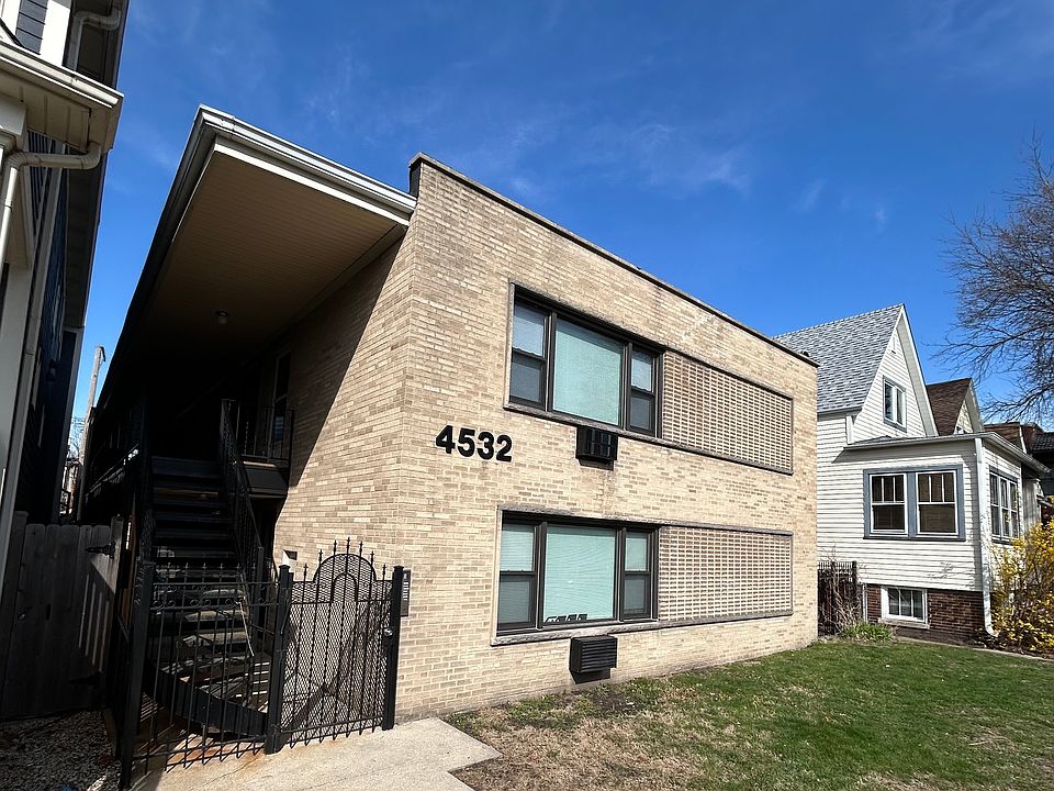 1st image of 4532 N Claremont Ave APT 3