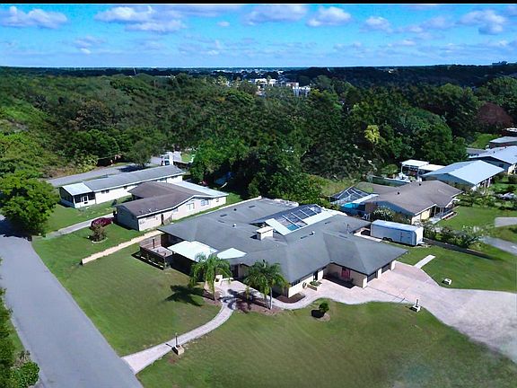 Double corner lot w lake view